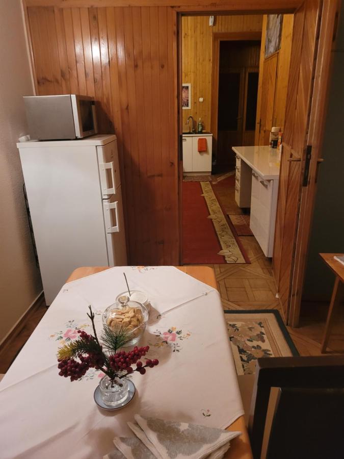 Pokoje Goscinne Victoria Krasków Eksteriør bilde